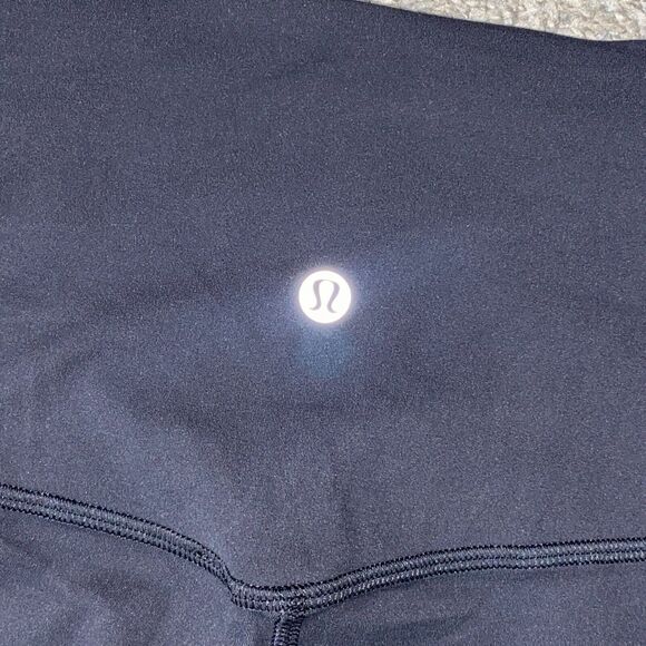 Lululemon Size 6 Align High Rise Mini Flared Pant 28" Black - Picture 6 of 6